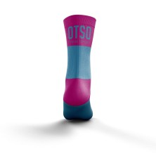 Calcetines Multi-Sport medium cut azul claro rosa fluor Otso
