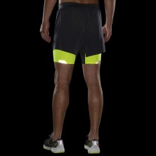 Short Brooks Run Visible 5" 2 en 1 hombre negro amarillo reflectante
