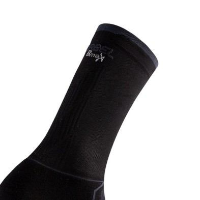 Calcetines Desafio Five Compression unisex Negro compressport negro detalle