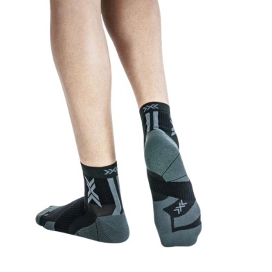 Calcetines X-Bionic X-Socks Run Perform Ankle negro y gris