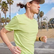 Camiseta M/corta Hoka Airolite Run hombre Lettuce running