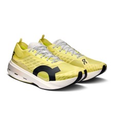 Zapatillas On Running Cloudboom Strike hombre amarillo negro