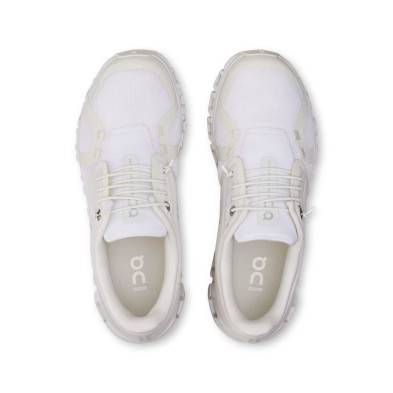 Zapatillas On Running Cloud 6 mujer blanco par