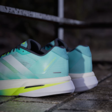Zapatillas Adidas Adizero Boston 13 Hombre Flash Aqua / Cloud White / Lucid Lemon talones