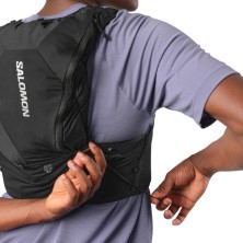 Chaleco Salomon Adv Skin 12 +2 Soft Flask Black detalle ajuste