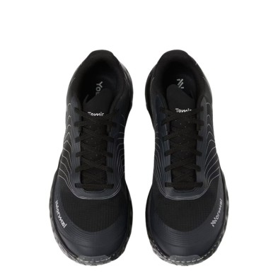 Zapatillas NNormal Tomir 2.0 NN Black más reforzadas