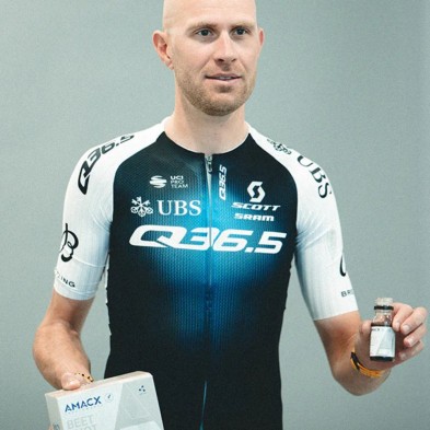 Amacx Beet shot bebida de remolacha respaldada por ciclistas professionales