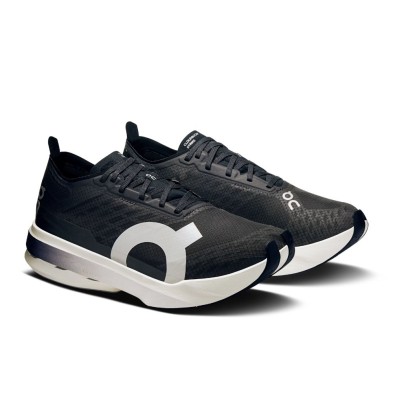 Zapatillas On Running Cloudboom Strike mujer Black/ White amortiguación bounceboard
