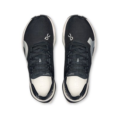 Zapatillas On Running Cloudboom Strike mujer negro blanco