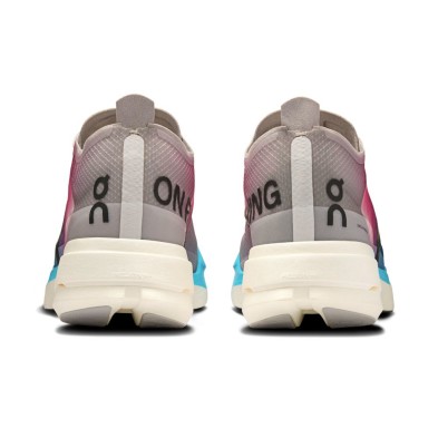 Zapatillas On Running Cloudboom Strike hombre White/horizon talones drop 4mm