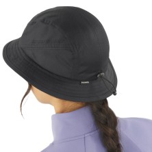 Gorra Salomon Shakeout Bucket Hat Deep Black tope de cordón para ajustar y bloquear
