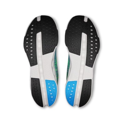 Zapatillas On Running Cloudsurfer Next Hombre Honeydew/ Ivory almohadillas de goma en la suela para mejor agarre