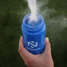Nutrinovex  Monodosis isotónico Longovit 360º Drink - Blue tropic preparación