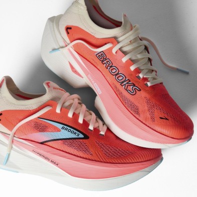 Zapatillas Brooks Hyperion Max 3 Mujer salmon azul crema
