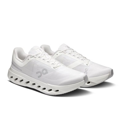Zapatillas On Running Cloudsurfer Next Hombre blanco fluye con potencia