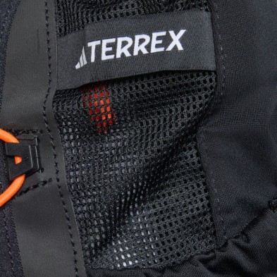 Chaleco Adidas Terrex Multi Trail Vest Climacool 5L Black detalle tejido transpirable