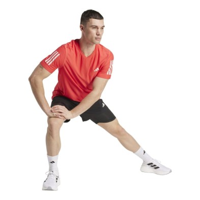 Camiseta manga corta Adidas OTR B hombre Semi Lucid Red para correr y centrarte en tus objetivos
