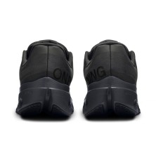 Zapatillas On Running Cloudsurfer Next Wide Hombre negro y gris para ganar velocidad