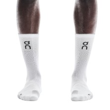 Calcetines On Running Performance Run Sock High White/ Glacier protección y regulación de la temperatura