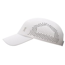 Gorra On Running Lightweight Cap White