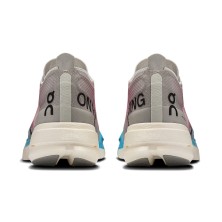 Zapatillas On Running Cloudboom Strike mujer White/ Horizon