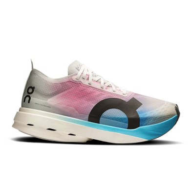 Zapatillas On Running Cloudboom Strike mujer White/ Horizon