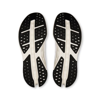 Zapatillas On Running Cloudsurfer Max Hombre White/ White almohadillas de goma en la suela Zapatillas On Running Cloudsurfer Max Hombre White/ White almohadillas de goma en la suela