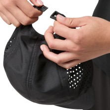 Gorra running On Running Race Cap Black ajuste trasero Gorra running On Running Race Cap Black ajuste trasero