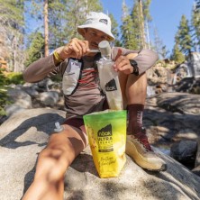 Mezcla para Bebida Naak Ultra Energy 720g Pineapple Ginseng