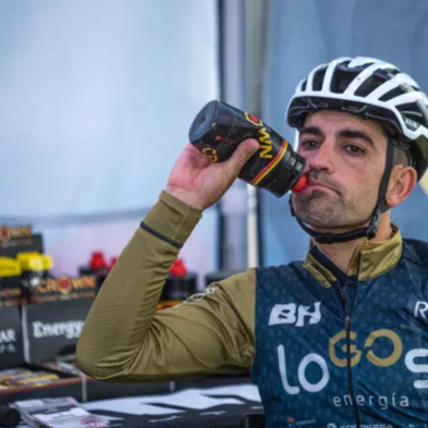 Monodosis Crown Nutrition Energy drink Hyperdrink 45 47gr Neutro bidón