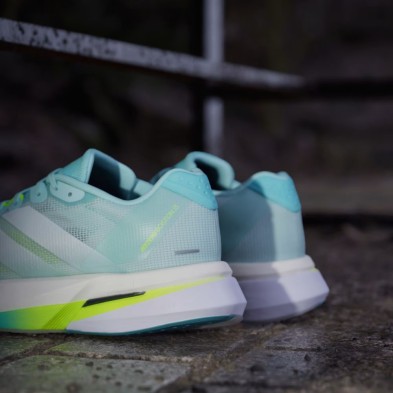 Zapatillas Adidas Adizero Boston 13 Mujer Semi Flash Aqua/ Zero Metalic/ Lucid Lemon talones drop 6 mm