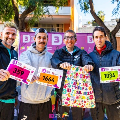 Bolsa del corredor Hippy 3 Días Trail Ibiza 2025 3DTI think happy be hippy