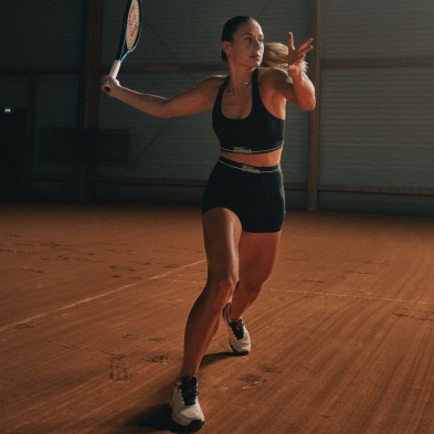 Zapatillas tenis Wilson Intrigue Tour Clay Mujer White /Navy Blazer /Dubarry para una gran estabilidad y control en la cancha