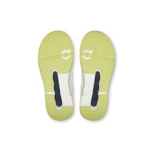 Zapatillas On Running THE ROGER Kids unisex White/ Limelight suela de goma con muy buen agarre