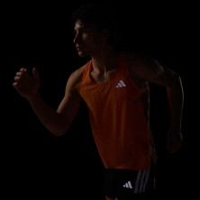 Camiseta tirantes Adidas Adizero Running Singlet hombre Pure Tangerine Pure Orange logos fluorescentes