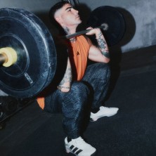 Zapatillas entrenamiento Adidas Dropset 4 Hombre Orbit Grey Iron Metallic Lucid Orange para entrenamiento de fuerza en gimnasio