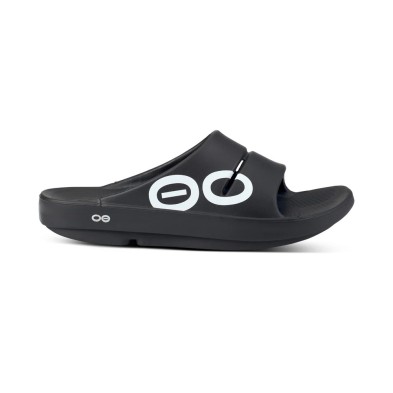 Sandalias Oofos Ooahh Sport negra frontal