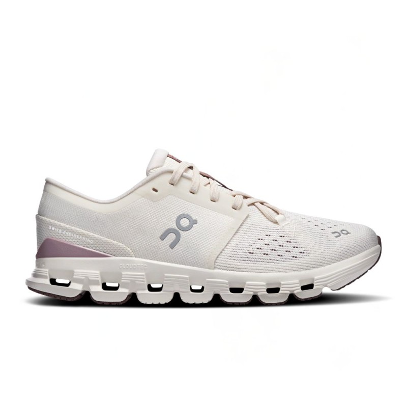 Zapatillas On Running Cloud X 4 mujer Ivory/ Heron