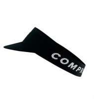 Visera running Compressport Pro Racing Visor unisex negro logo  en banda trasera y icónico emblema de competición delante