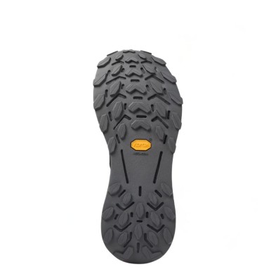 Zapatillas Nnormal Cadí hombre Black Suela Vibram Megagrip