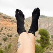 Calcetines Lurbel Desafio Toe Four Negro Gris Marengo con tecnología Bmax tetra