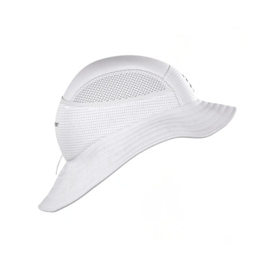 Gorra running Compressport Stayfresh Ice Bob White protección solar y refrigeración