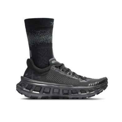 Zapatillas X-Bionic Terraskin X03 X Black/ Rhino Grey calcetín se combina con el calzado para potenciar la circulación del aire