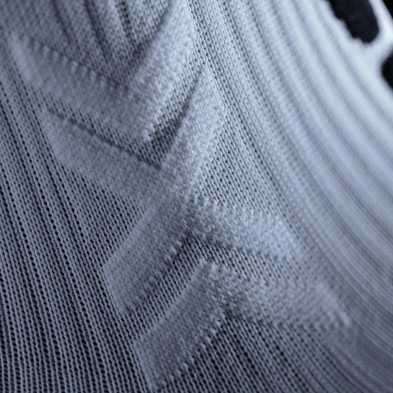 Calcetines X-Bionic X-Socks Trail Anatomix Crew X White X Black mantiene tus pies secos y protegidos