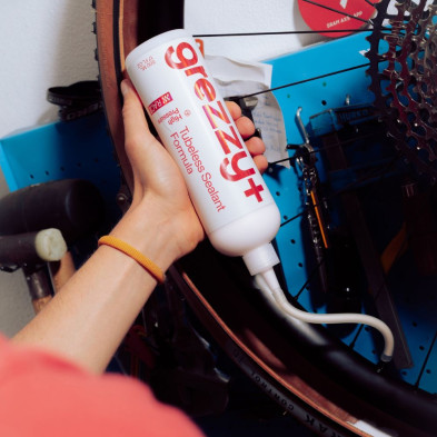 Líquido Tubeless Grezzy TSF High Pressure Race 500ml apto para ruedas de carretera hasta 6Bar