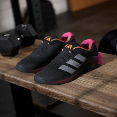 Zapatillas entrenamiento Adidas Dropset 4 Hombre Core Black Iron Metallic Shock Pink para entrenamiento de fuerza en gimnasio