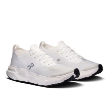 Zapatillas On Running Cloudsoma mujer con carrera ultraintuitiva que se adapta al movimiento natural del pie