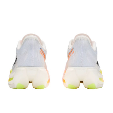 Zapatillas Hoka Cielo X1 3.0 Unisex Frost Black talones con nueva geometría para más Comodidad y estabilidad
