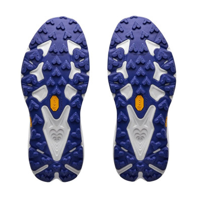 Zapatillas Hoka Speedgoat 7 mujer suela con tacos de 5 mm tracción que se adhiere a la roca