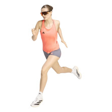 Camiseta de tirantes Adidas Adizero E mujer modelo